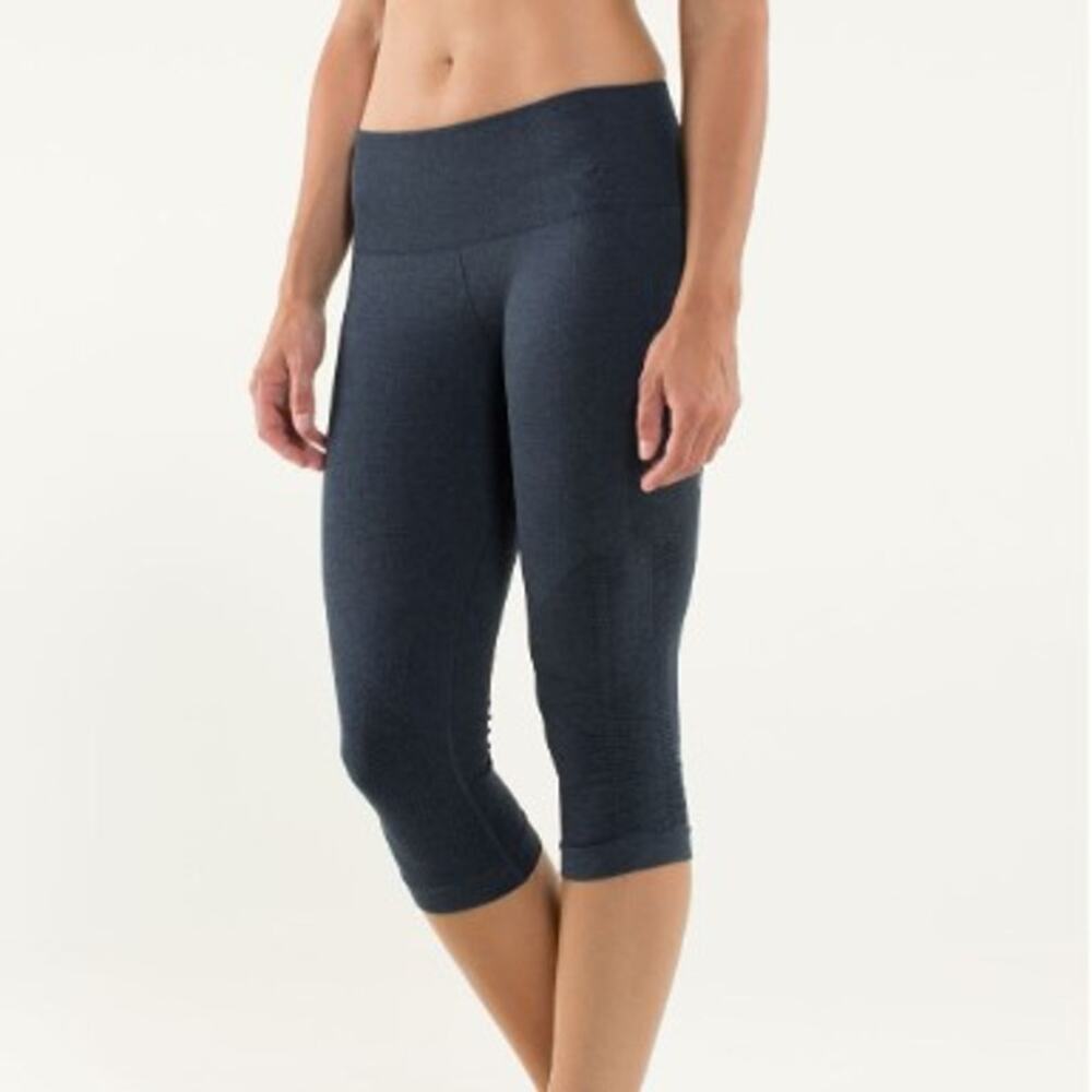 Lululemon In The Flow Crop II Heathered Inkwell 6
